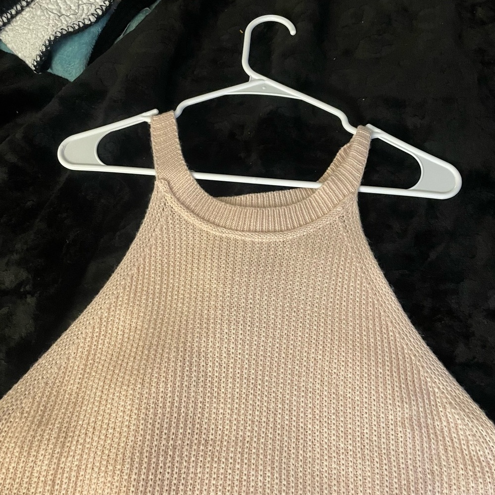 ☘️☘️SHEIN Light Pink Knit Top
